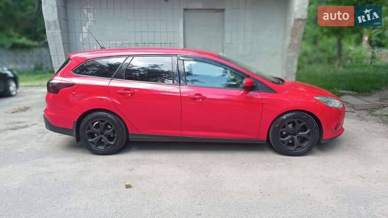 Универсал Ford Focus 2014 в Киеве