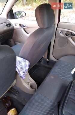 Седан Ford Focus 1998 в 