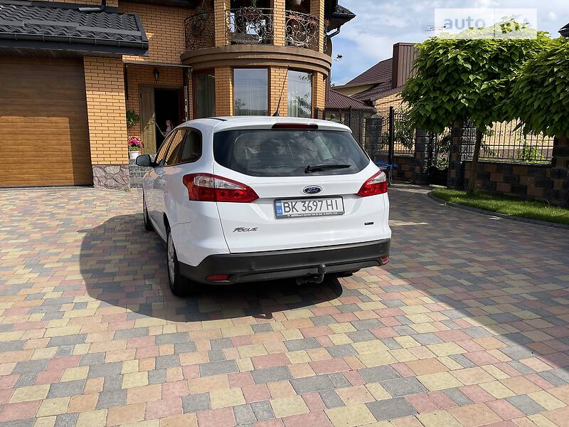 Универсал Ford Focus 2012 в Ровно