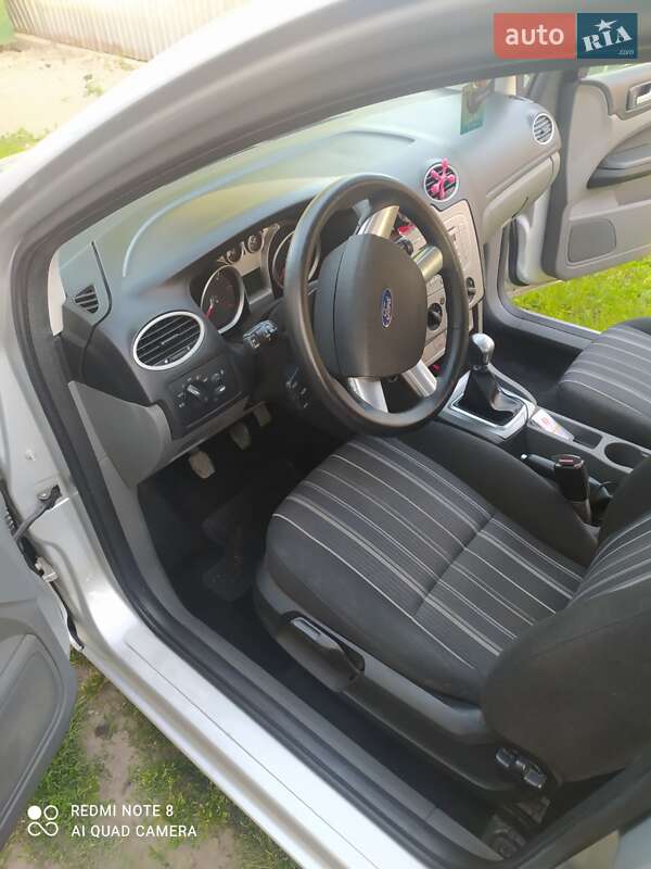 Универсал Ford Focus 2009 в Борщеве