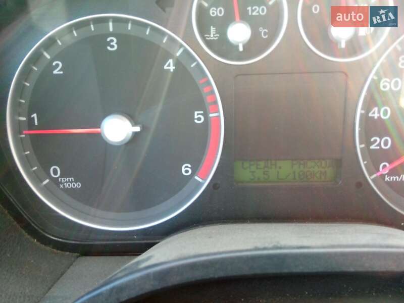 Хетчбек Ford Focus 2006 в Хмельницькому