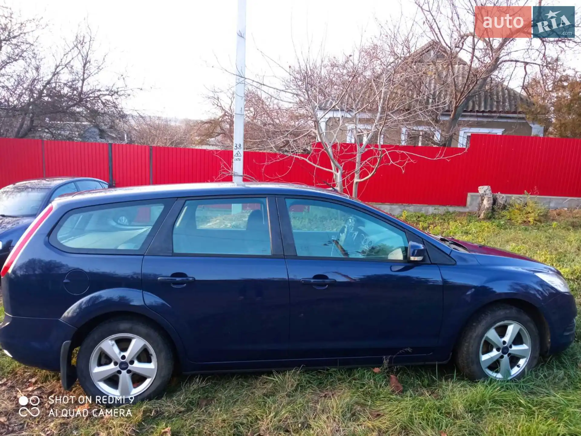 2010 Ford Focus - мініатюра 4