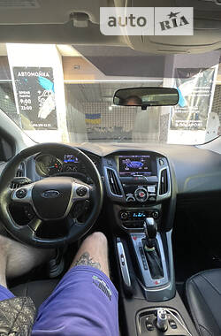 Седан Ford Focus 2013 в Дніпрі