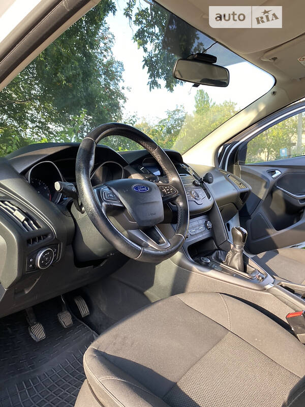 Универсал Ford Focus 2017 в Луцке фото 11 Универсал Ford Focus 2017 в Луцке