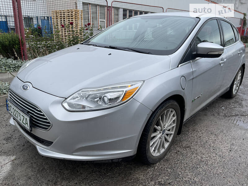 Хэтчбек Ford Focus 2014 в Львове