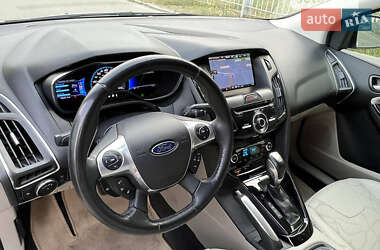 Хэтчбек Ford Focus 2013 в Полтаве