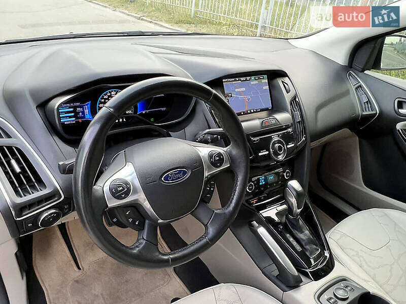 Хетчбек Ford Focus 2013 в Полтаві