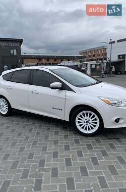 Хэтчбек Ford Focus 2013 в Полтаве