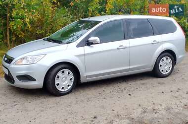 Универсал Ford Focus 2010 в 