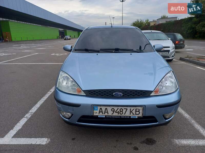 Седан Ford Focus 2004 в Киеве