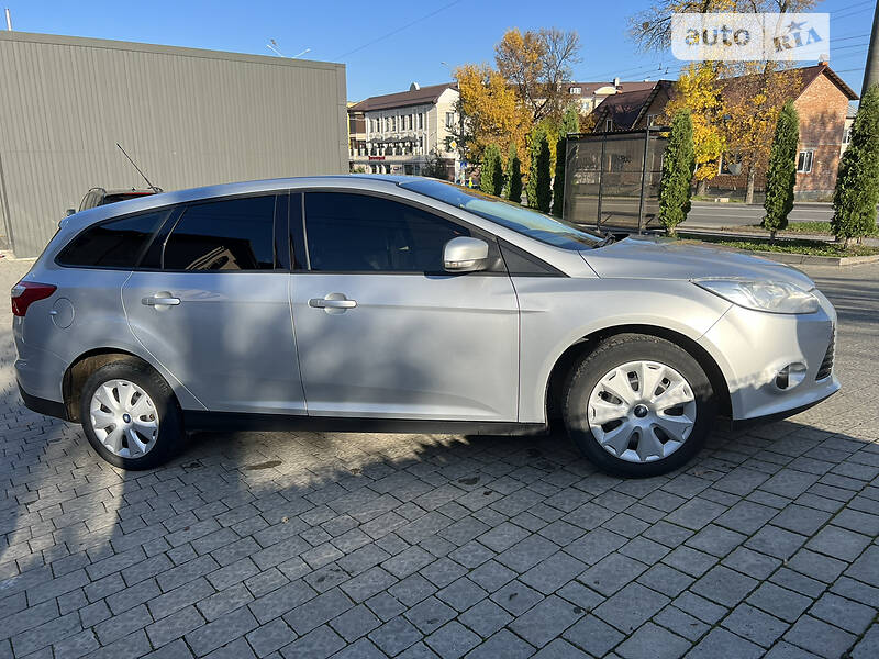 Универсал Ford Focus 2014 в Ивано-Франковске