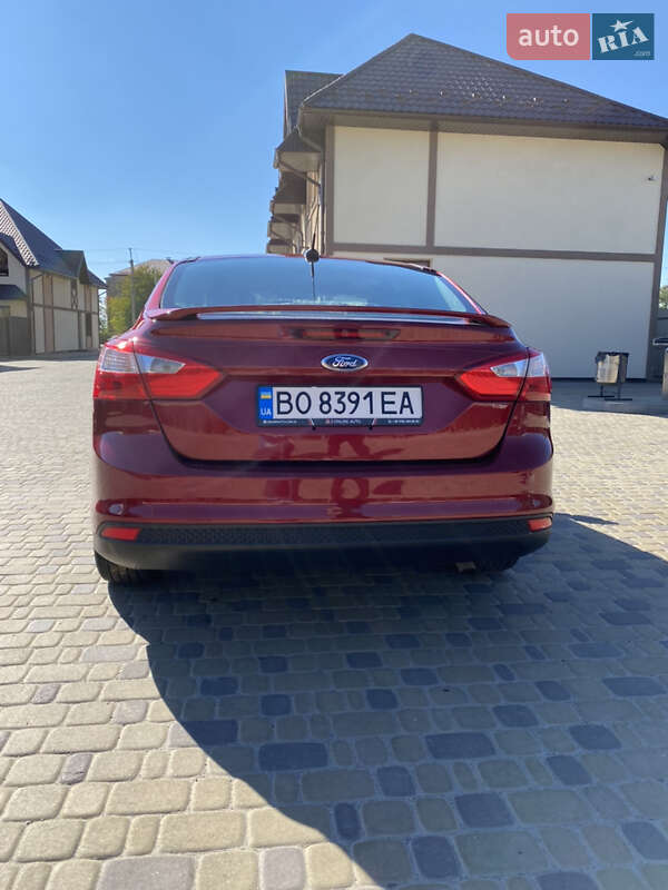 Седан Ford Focus 2014 в Теребовле