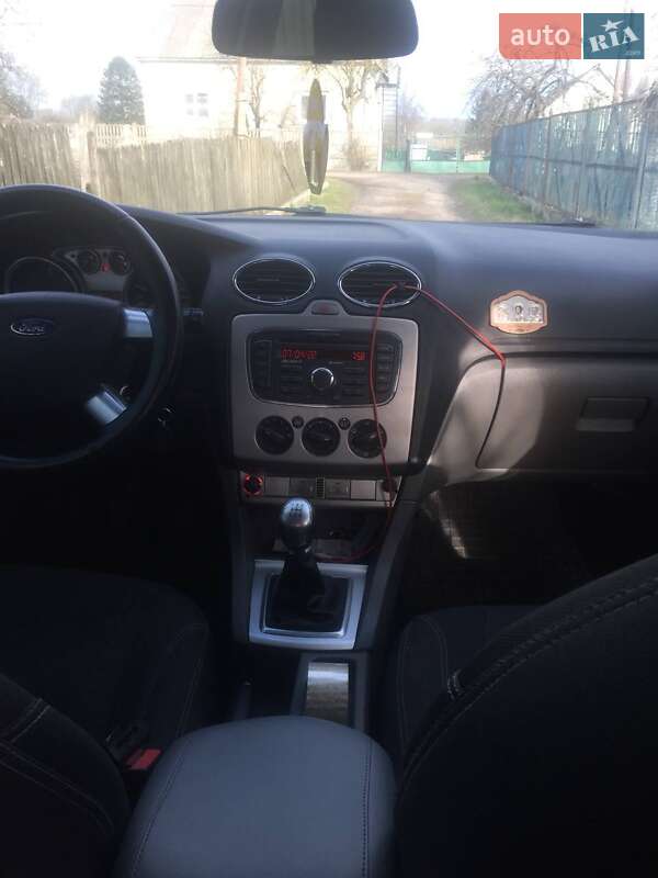 Универсал Ford Focus 2009 в Лановцах