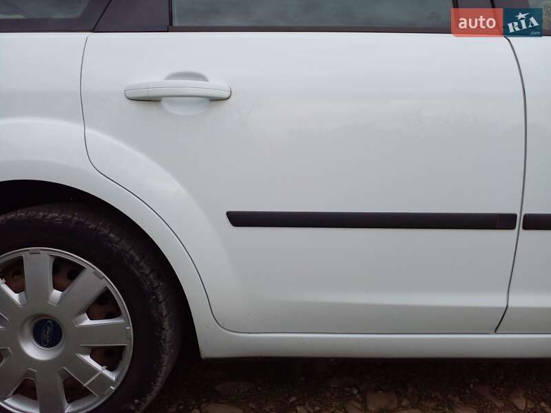 Универсал Ford Focus 2006 в Бориславе