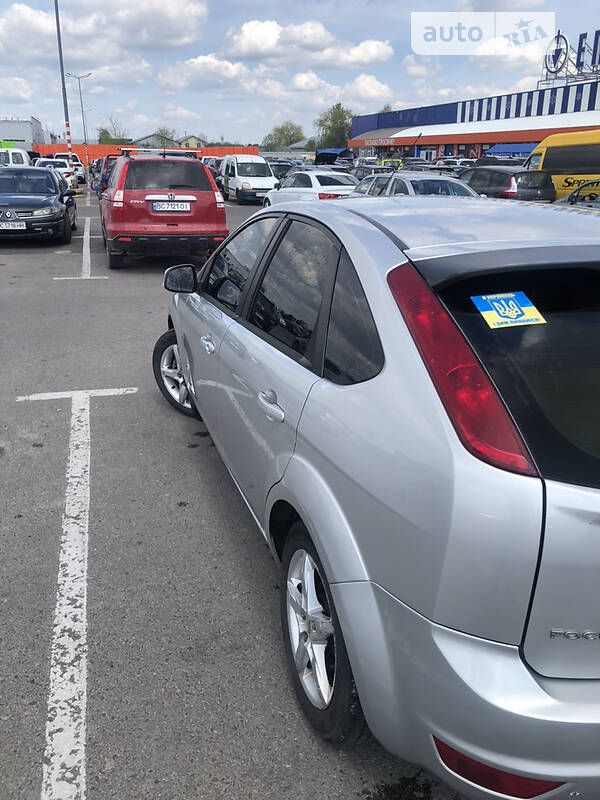 Хэтчбек Ford Focus 2010 в Львове