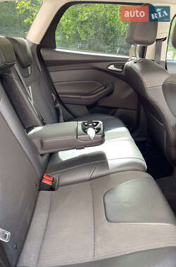 Универсал Ford Focus 2011 в 