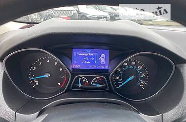 Седан Ford Focus 2012 в 