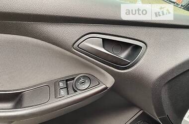 Седан Ford Focus 2012 в 