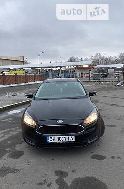 Хэтчбек Ford Focus 2015 в Ровно