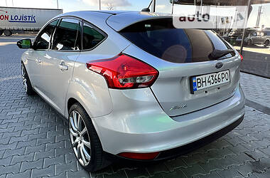 Хэтчбек Ford Focus 2015 в Одессе