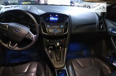 Хэтчбек Ford Focus 2016 в 