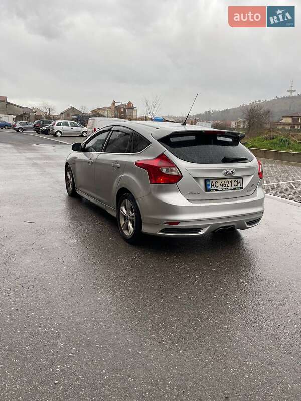Хэтчбек Ford Focus 2013 в Львове