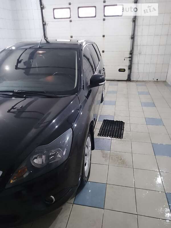Универсал Ford Focus 2008 в Костополе