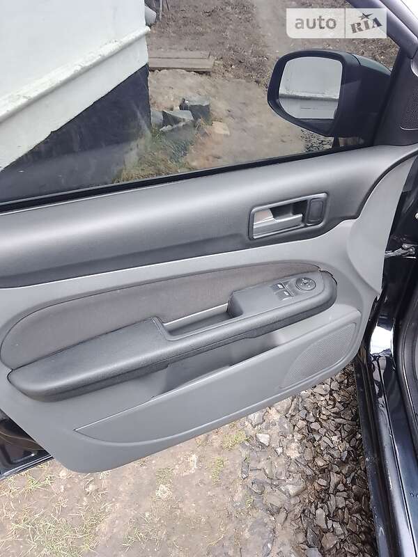 Универсал Ford Focus 2008 в Костополе