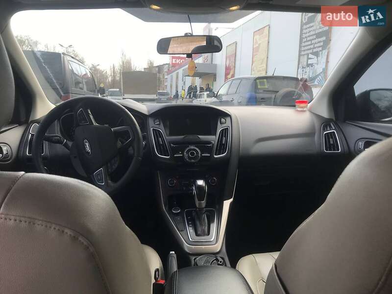 Седан Ford Focus 2017 в Днепре