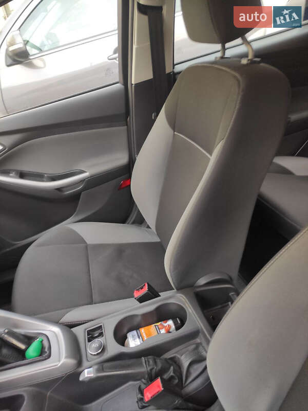 Универсал Ford Focus 2013 в Ивано-Франковске