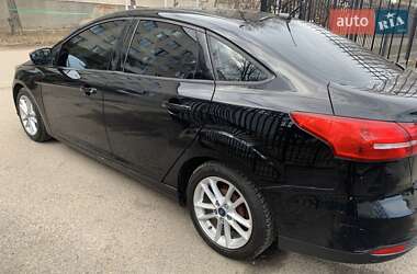 Седан Ford Focus 2016 в 