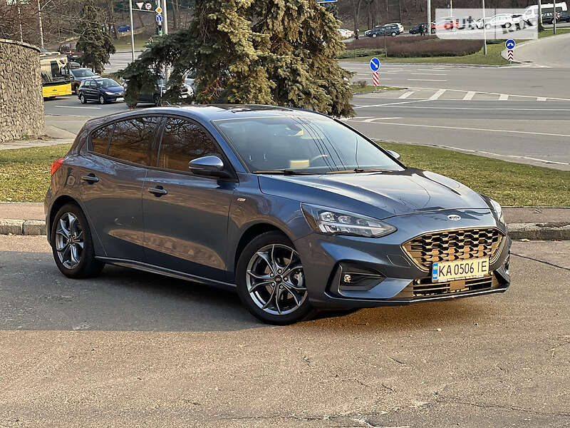 Хэтчбек Ford Focus 2020 в 