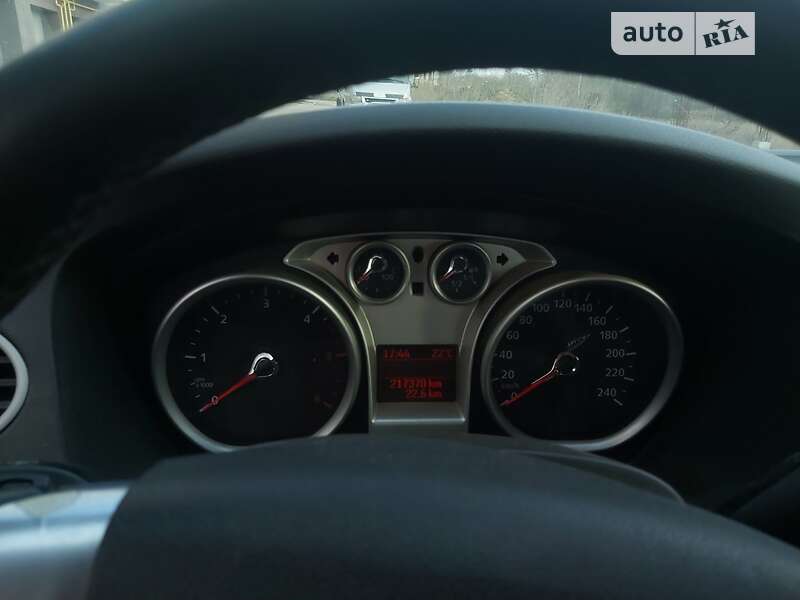 Універсал Ford Focus 2010 в Чернівцях