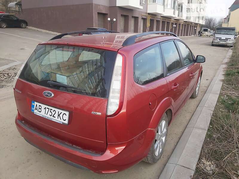 Універсал Ford Focus 2010 в Чернівцях