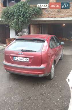 Хэтчбек Ford Focus 2006 в Ужгороде