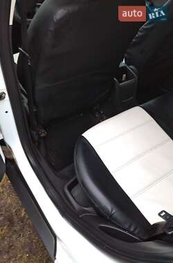 Хэтчбек Ford Focus 2014 в 