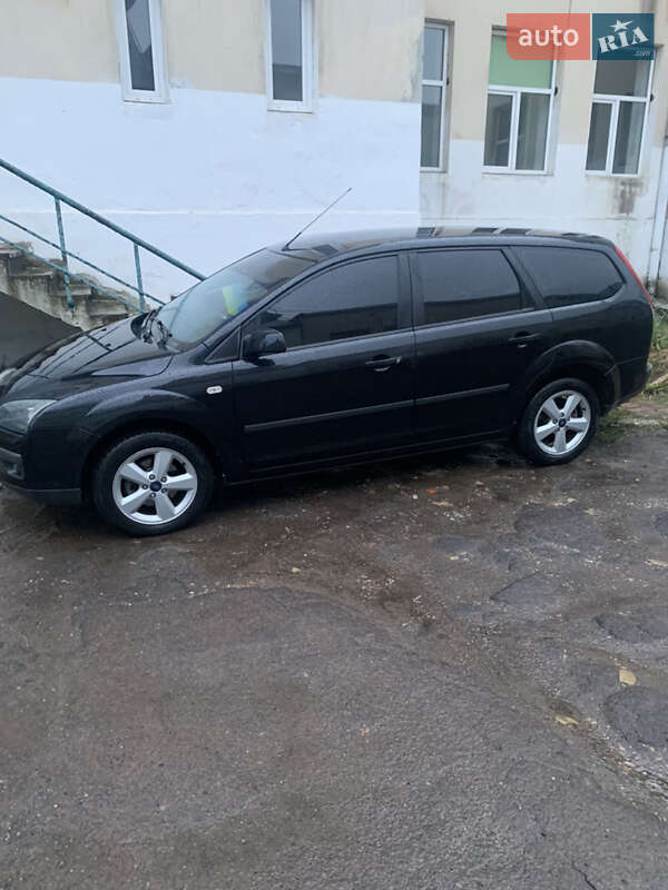 Универсал Ford Focus 2006 в Бориславе