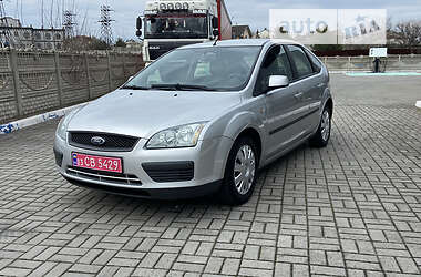 Хэтчбек Ford Focus 2006 в 