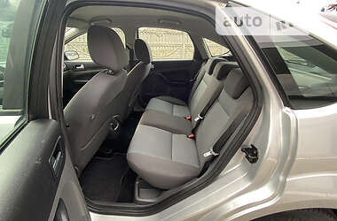 Хэтчбек Ford Focus 2006 в 
