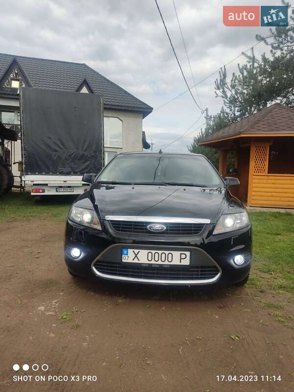 Кабриолет Ford Focus 2009 в Хусте