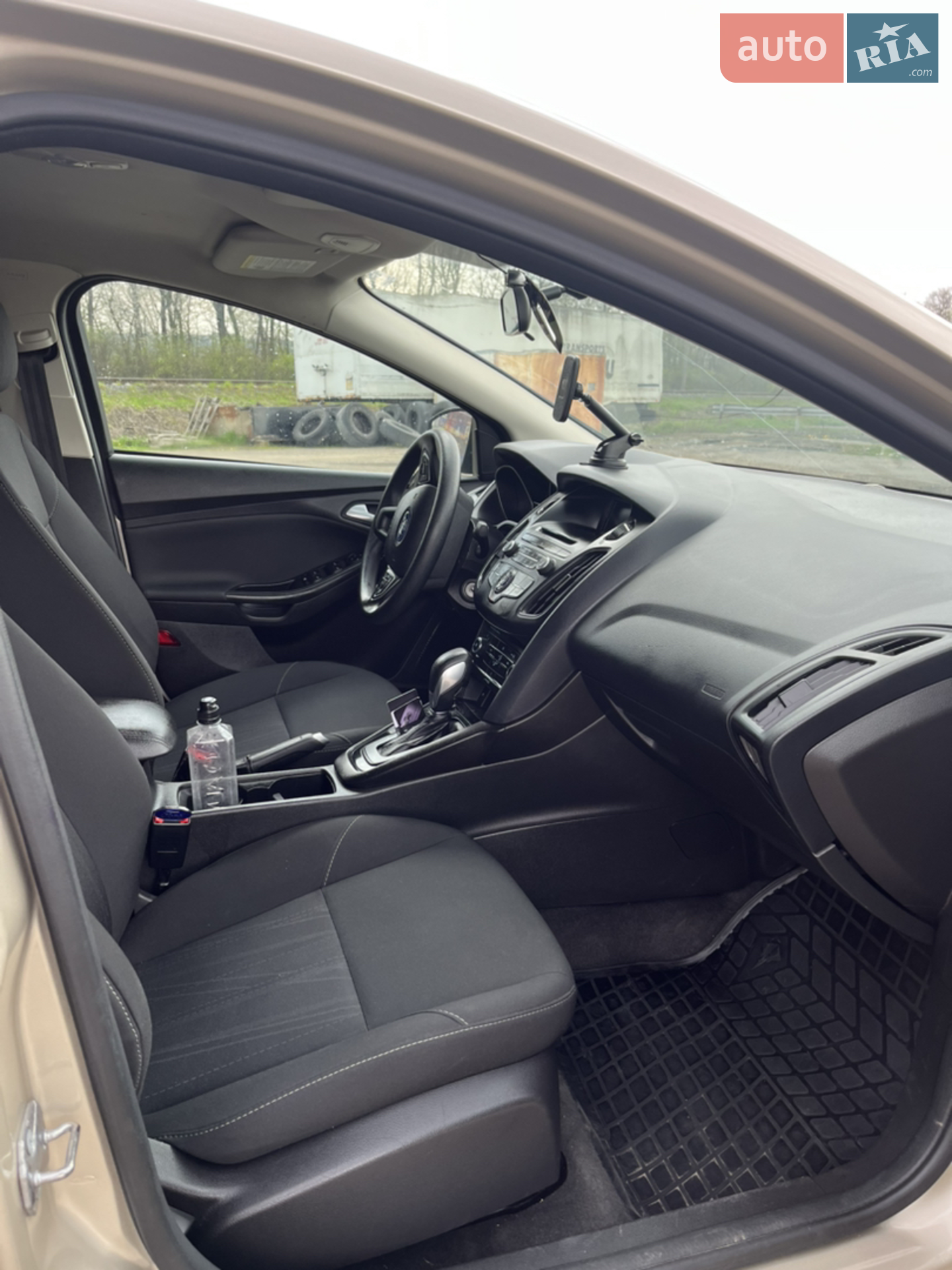 2017 Ford Focus - мініатюра 17