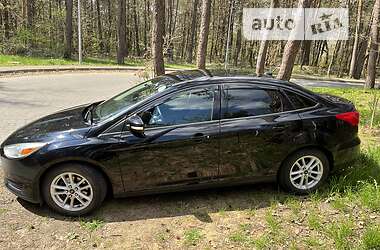 Седан Ford Focus 2015 в Львове