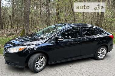 Седан Ford Focus 2015 в 