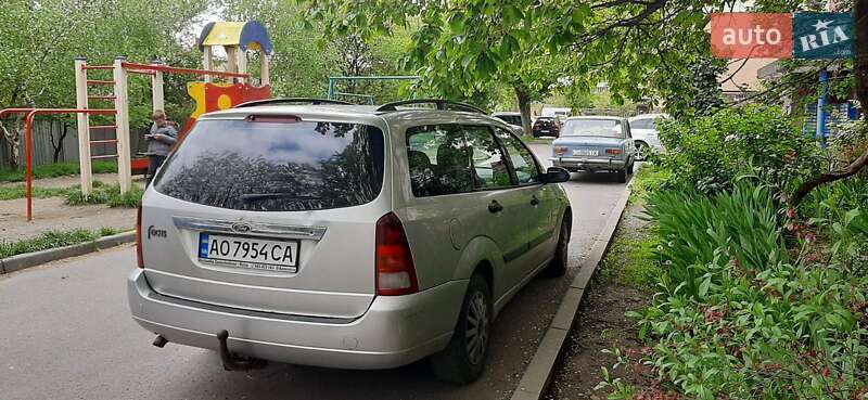 Универсал Ford Focus 1999 в Ужгороде