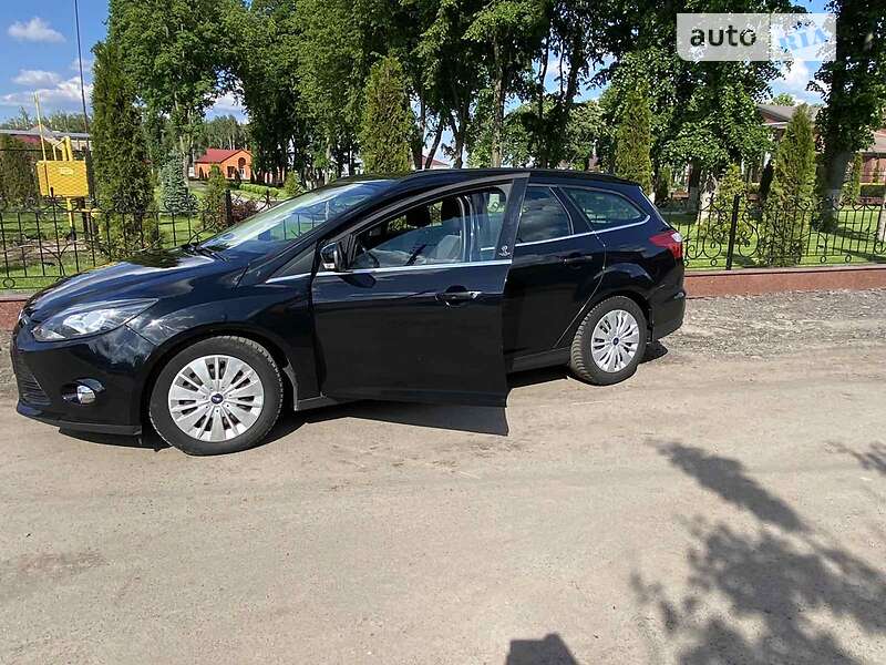 Универсал Ford Focus 2012 в Бобровице фото 9 Универсал Ford Focus 2012 в Бобровице