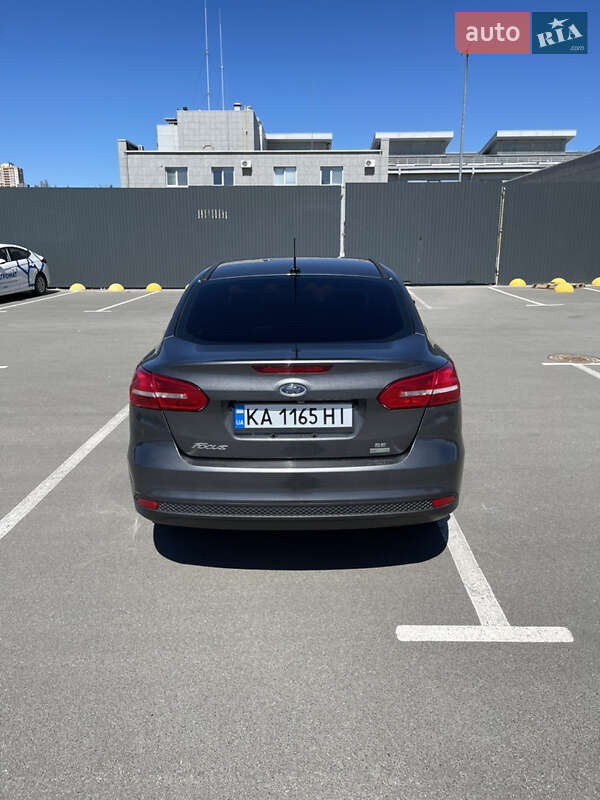 Седан Ford Focus 2017 в Киеве