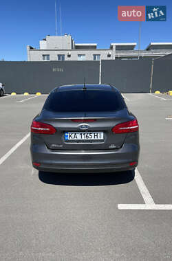 Седан Ford Focus 2017 в 