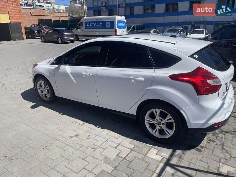 Хэтчбек Ford Focus 2014 в Хмельницком