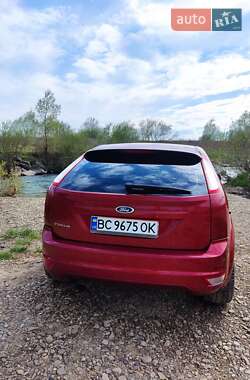 Хэтчбек Ford Focus 2008 в Самборе