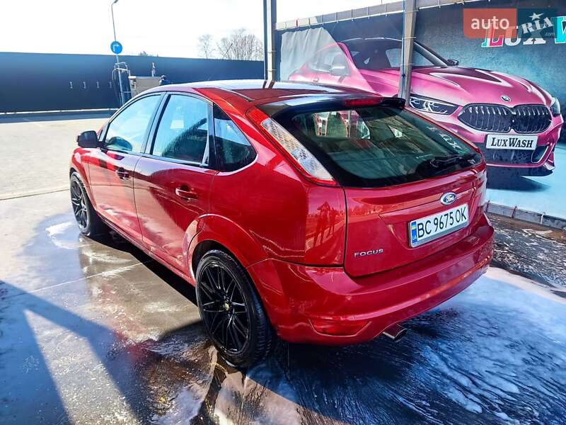 Хэтчбек Ford Focus 2008 в Самборе